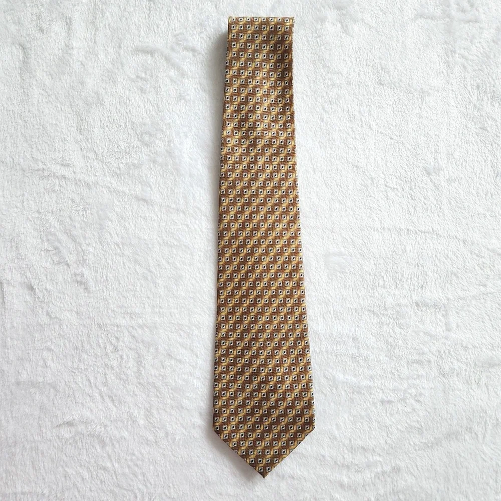 Vintage‎ 90s Geometric Gold Tie Foulard Square White Navy Men's Tall Cornerstone